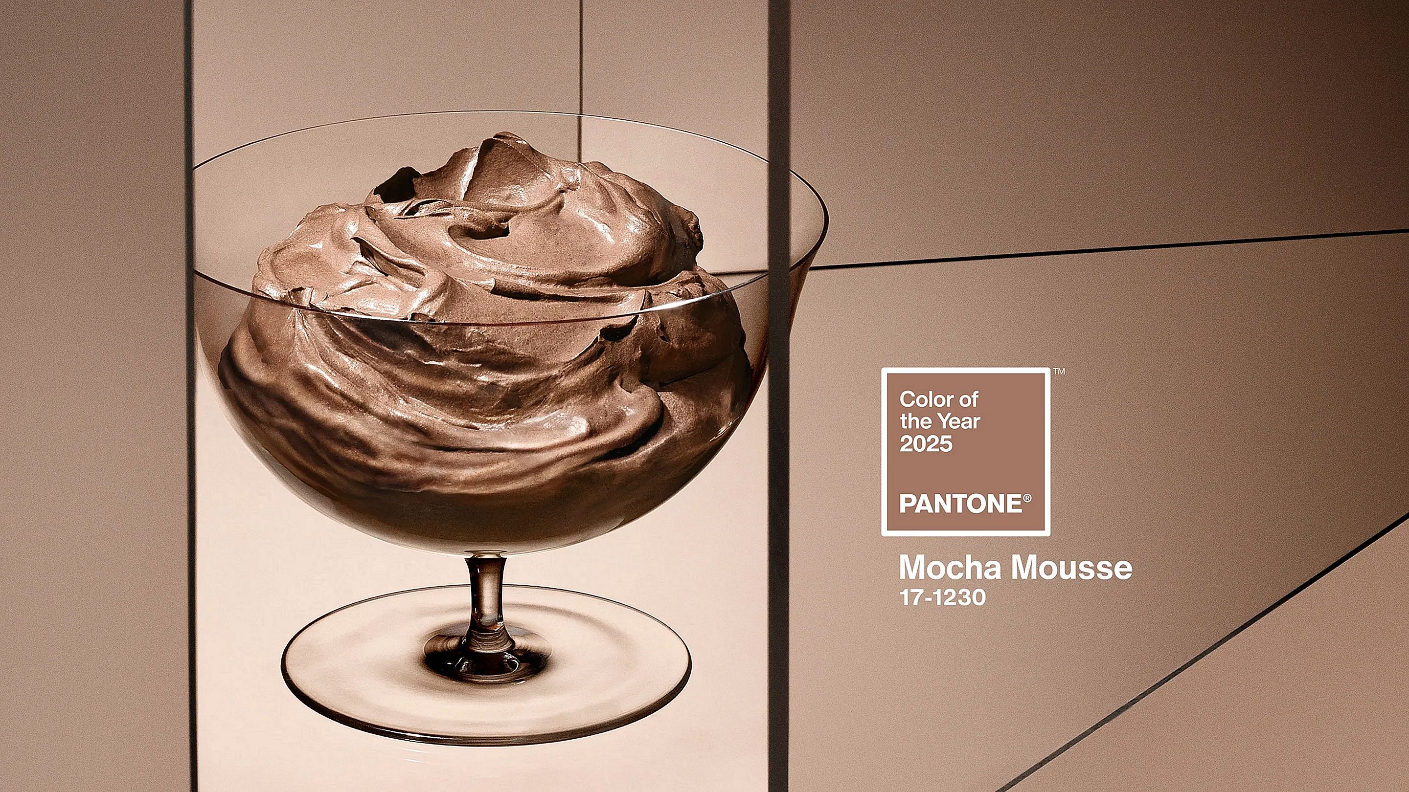 Mocha Mousse: как тренд 2025 года совпал с ДНК бренда